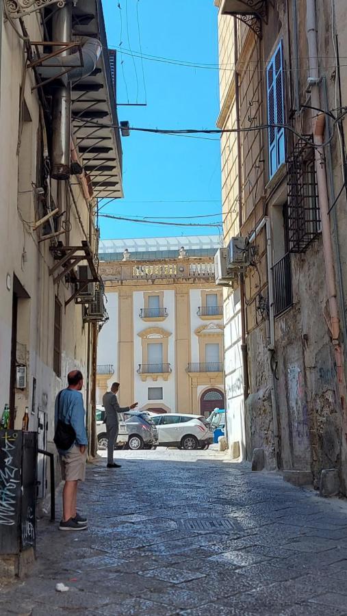 Appartamento In Pieno Centro I Mori E Le Dame Palermo Exteriér fotografie